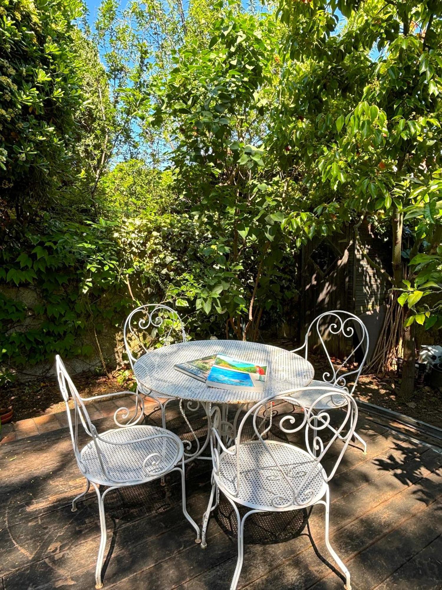 Iza Villa Toulon