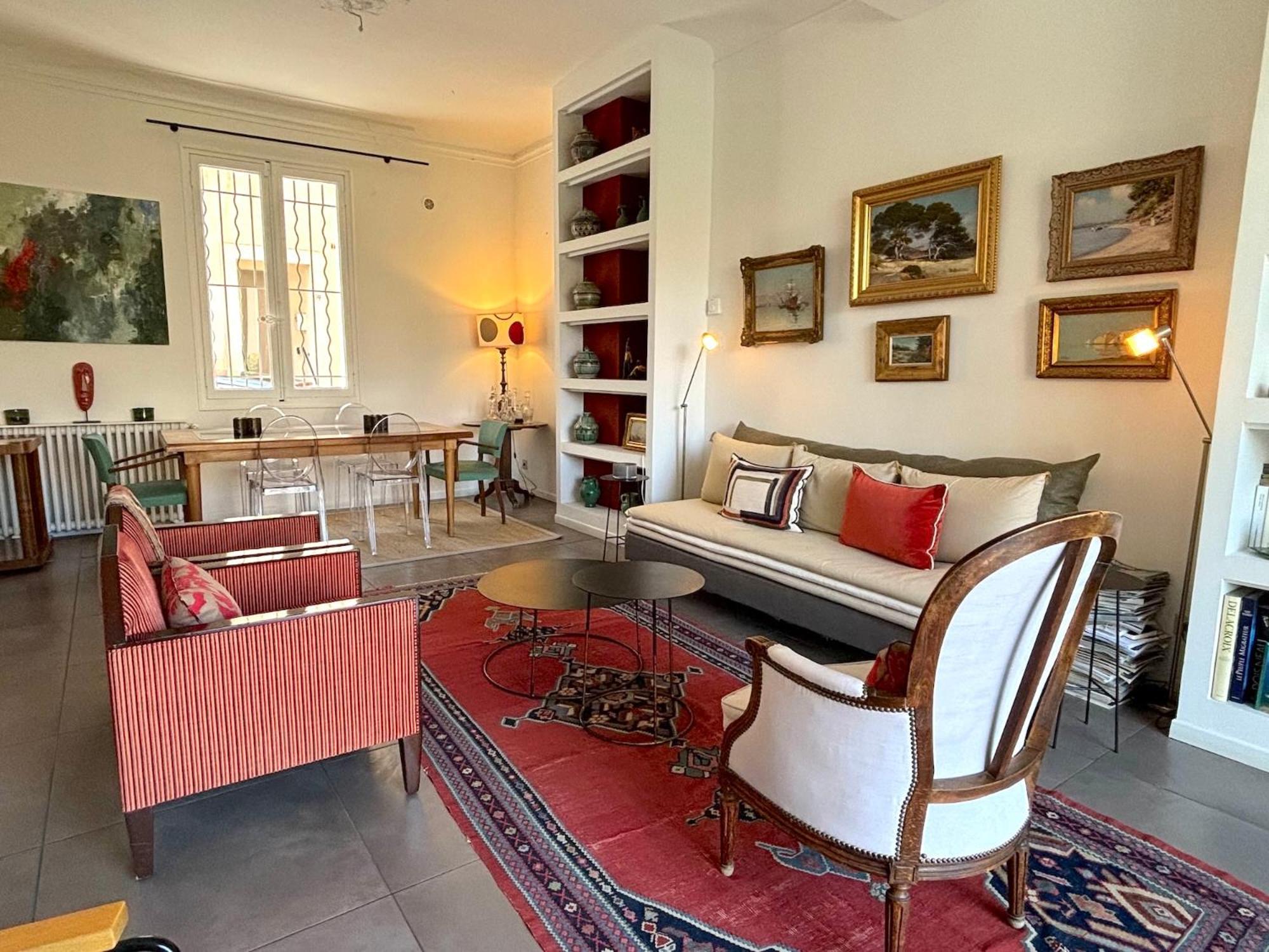 Iza Villa Toulon